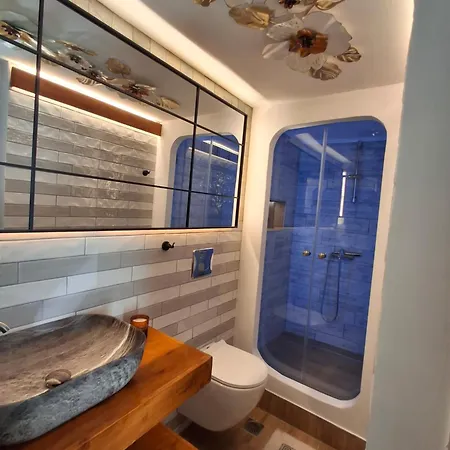 Luxury Private מלון